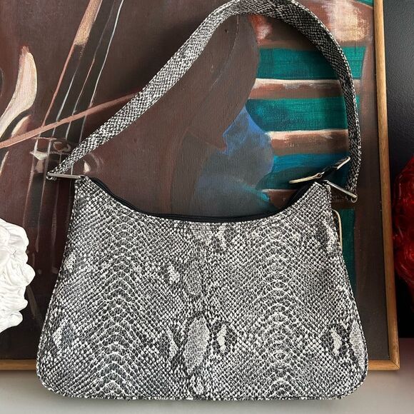 Vintage y2k 00s 2000s faux snake skin shoulder bag by Cornell - Picture 4 of 16